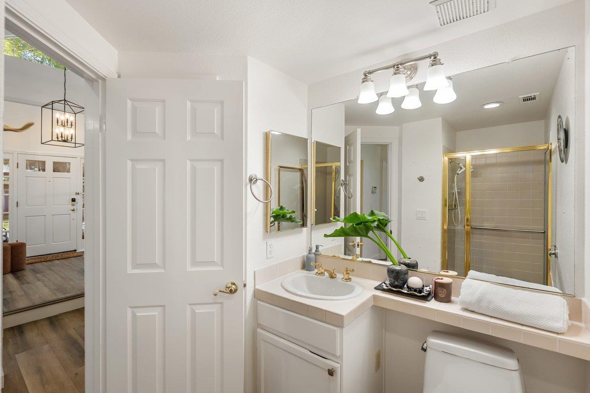 Detail Gallery Image 33 of 74 For 822 Seal Pointe Dr, Redwood City,  CA 94065 - 4 Beds | 3 Baths