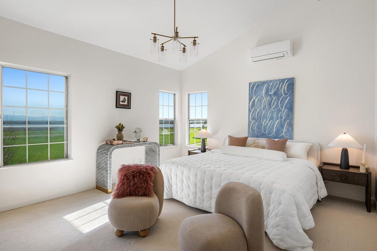 Detail Gallery Image 39 of 74 For 822 Seal Pointe Dr, Redwood City,  CA 94065 - 4 Beds | 3 Baths