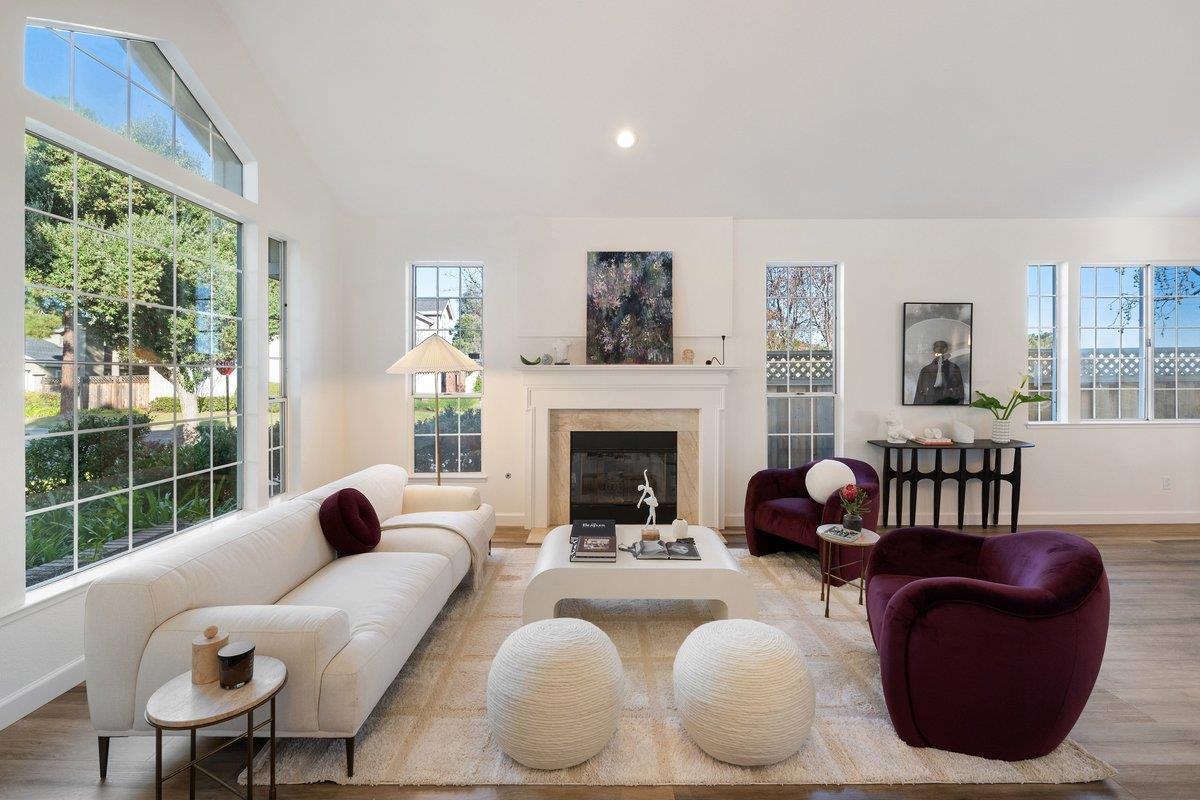 Detail Gallery Image 4 of 74 For 822 Seal Pointe Dr, Redwood City,  CA 94065 - 4 Beds | 3 Baths