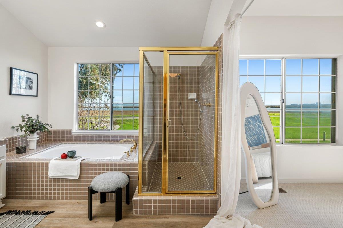 Detail Gallery Image 42 of 74 For 822 Seal Pointe Dr, Redwood City,  CA 94065 - 4 Beds | 3 Baths