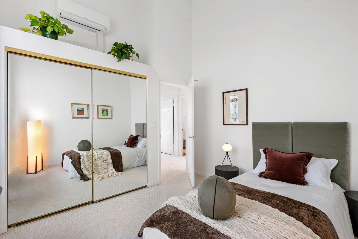 Detail Gallery Image 51 of 74 For 822 Seal Pointe Dr, Redwood City,  CA 94065 - 4 Beds | 3 Baths