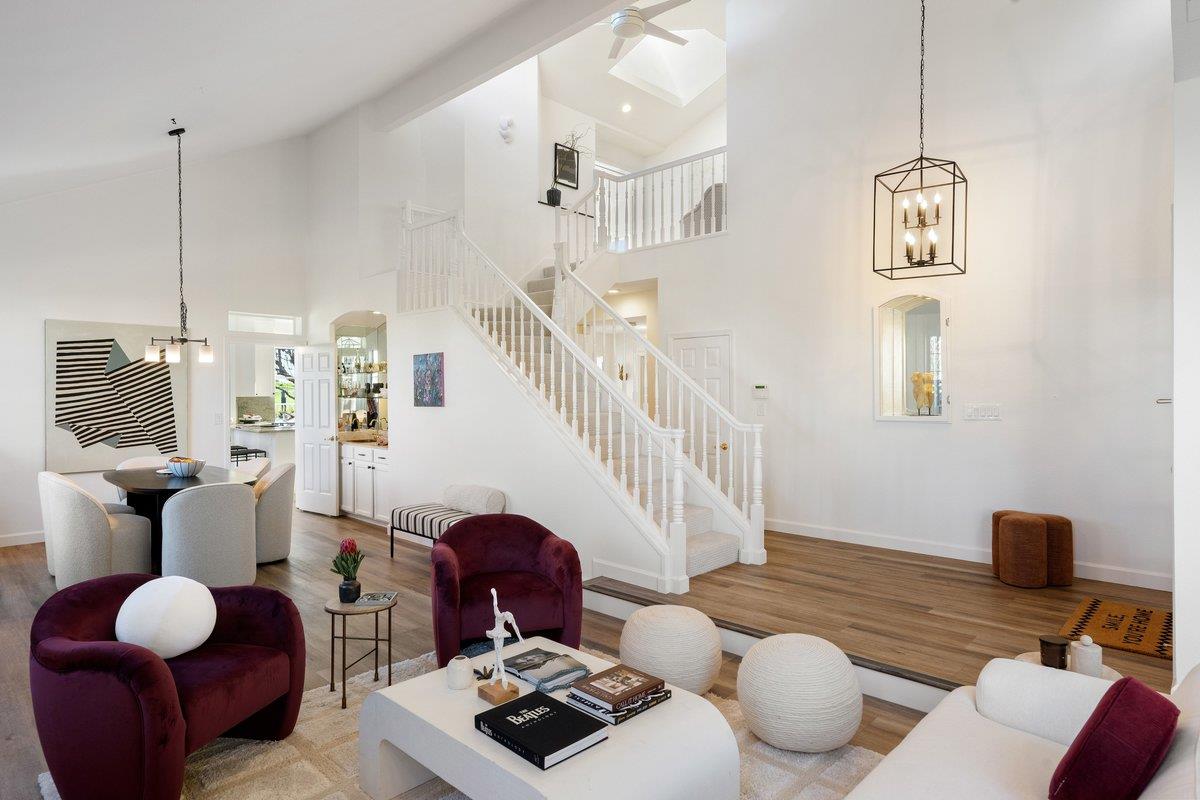 Detail Gallery Image 7 of 74 For 822 Seal Pointe Dr, Redwood City,  CA 94065 - 4 Beds | 3 Baths