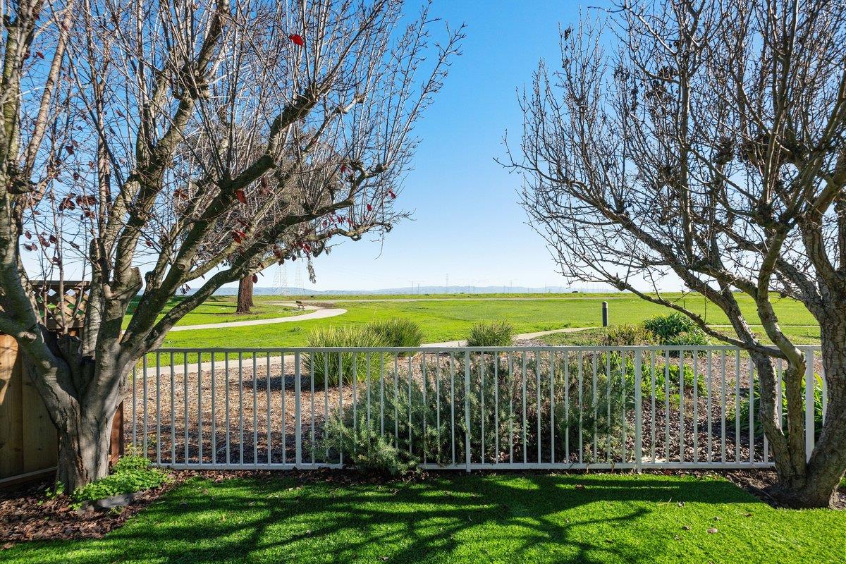 Detail Gallery Image 71 of 74 For 822 Seal Pointe Dr, Redwood City,  CA 94065 - 4 Beds | 3 Baths