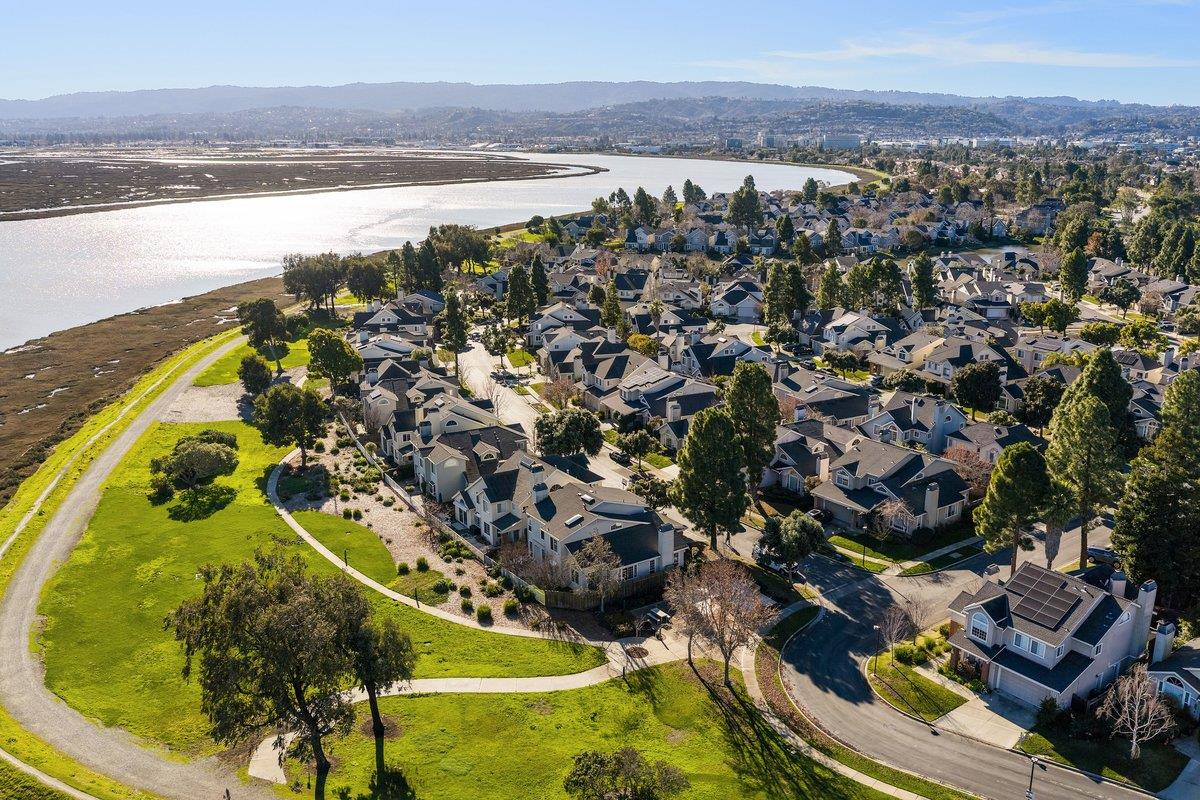 Detail Gallery Image 73 of 74 For 822 Seal Pointe Dr, Redwood City,  CA 94065 - 4 Beds | 3 Baths