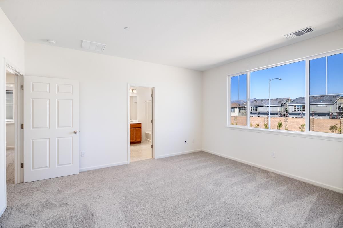 Detail Gallery Image 27 of 27 For 2250 Gladiola Dr, Hollister,  CA 95023 - 3 Beds | 2/1 Baths