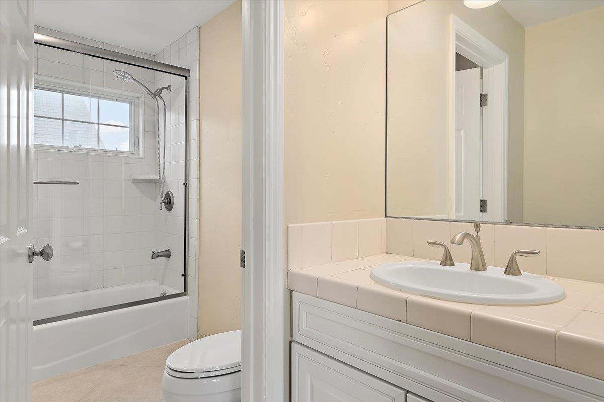 Detail Gallery Image 16 of 37 For 1317 Saint Francis St, Redwood City,  CA 94061 - – Beds | – Baths