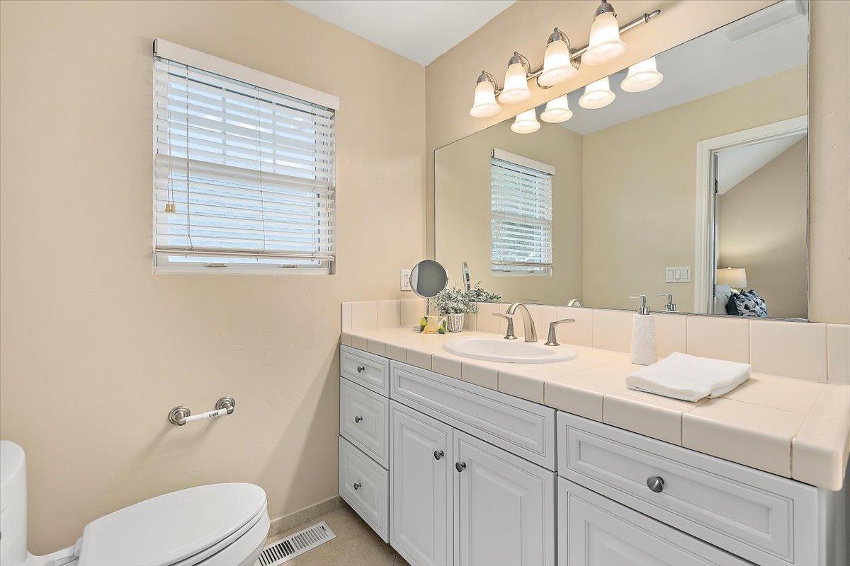 Detail Gallery Image 21 of 37 For 1317 Saint Francis St, Redwood City,  CA 94061 - – Beds | – Baths