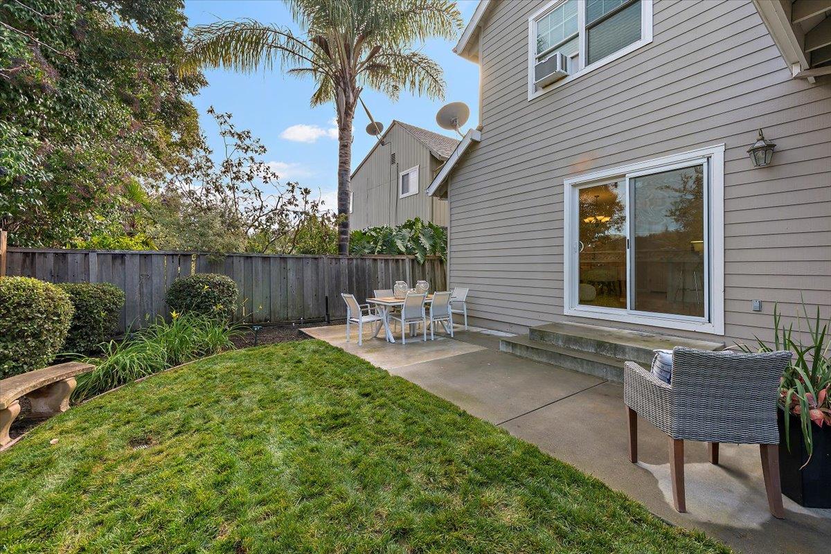 Detail Gallery Image 24 of 37 For 1317 Saint Francis St, Redwood City,  CA 94061 - – Beds | – Baths