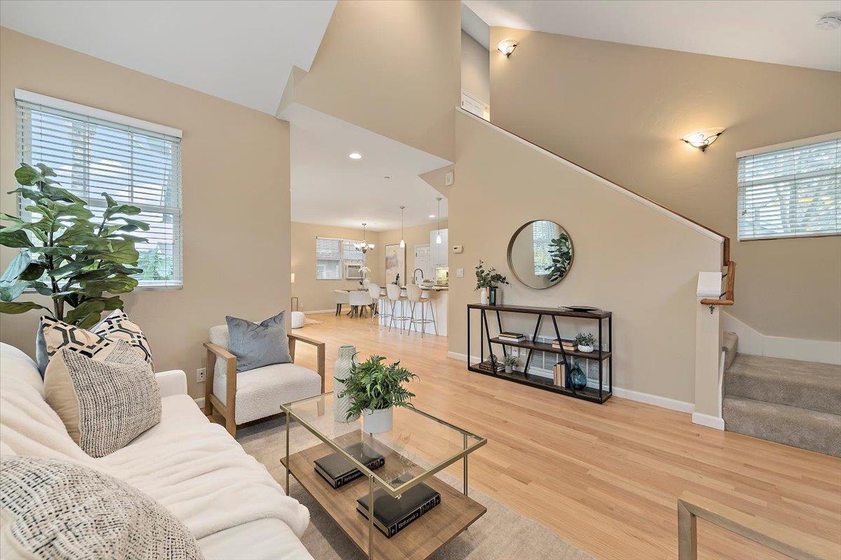 Detail Gallery Image 5 of 37 For 1317 Saint Francis St, Redwood City,  CA 94061 - – Beds | – Baths