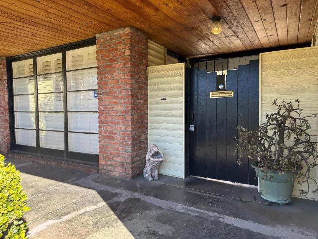 Detail Gallery Image 4 of 15 For 366 Doris Ave, San Jose,  CA 95127 - 2 Beds | 1 Baths