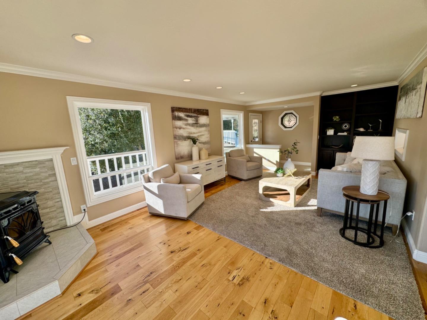 Detail Gallery Image 8 of 42 For 25400 Radonich Rd, Los Gatos,  CA 95033 - 3 Beds | 2/1 Baths