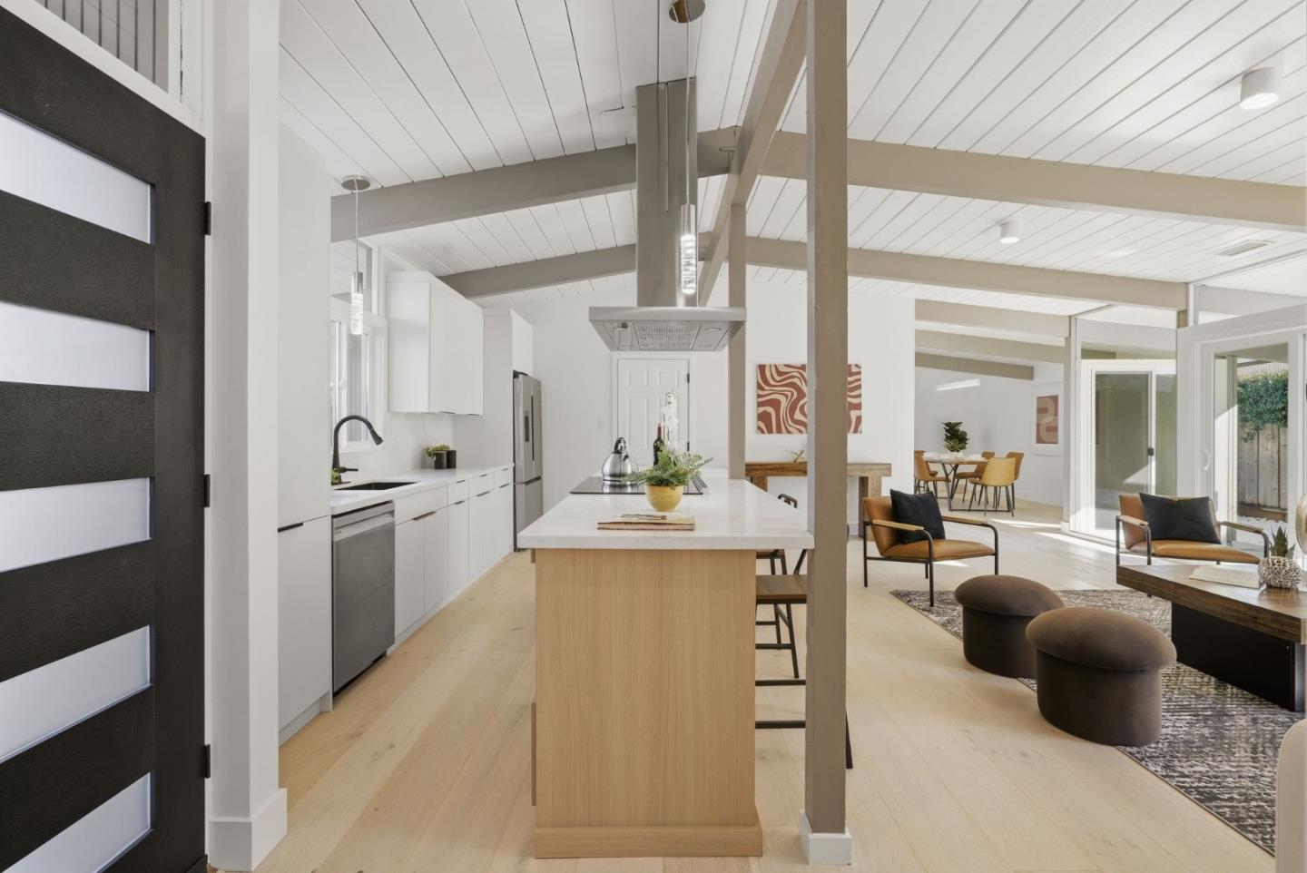 Detail Gallery Image 16 of 44 For 1622 Eleanor Dr, San Mateo,  CA 94402 - 4 Beds | 2 Baths