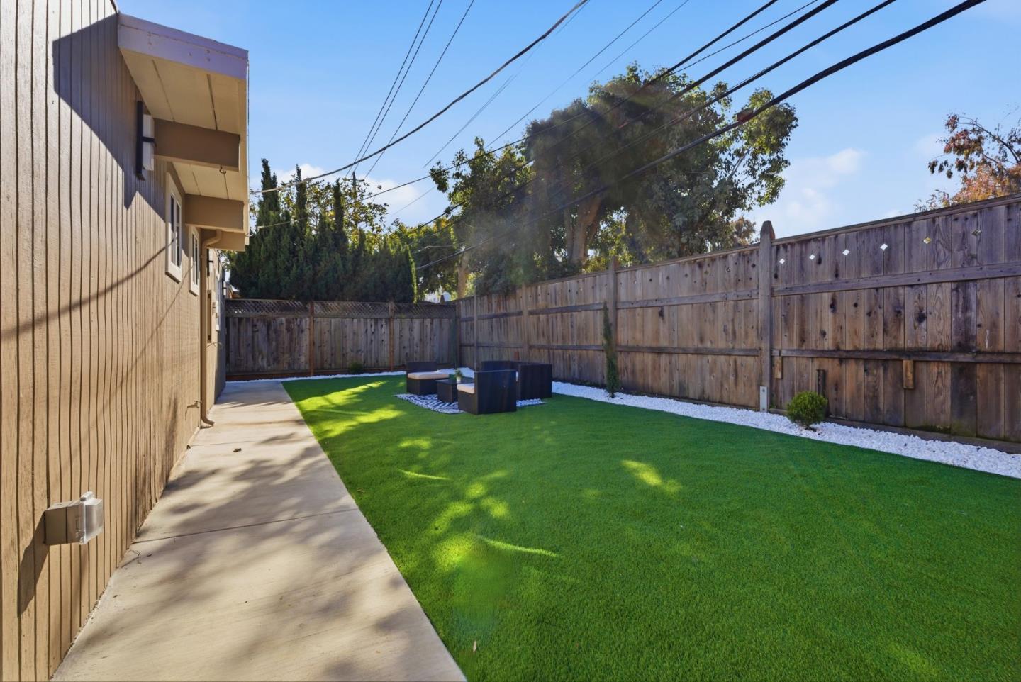 Detail Gallery Image 46 of 47 For 1622 Eleanor Dr, San Mateo,  CA 94402 - 4 Beds | 2 Baths