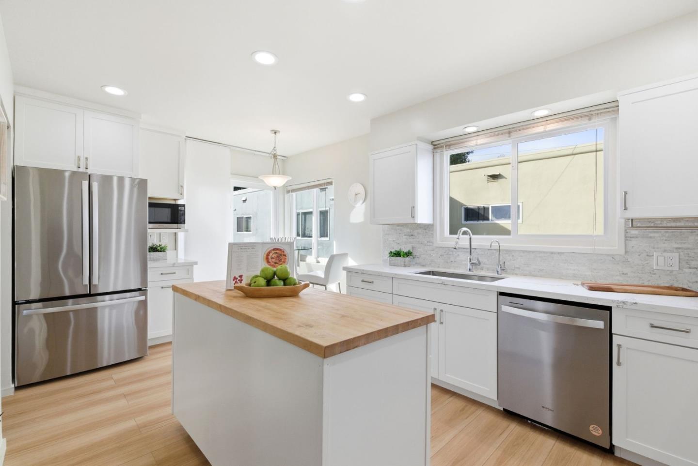 Detail Gallery Image 3 of 24 For 229 N Humboldt St, San Mateo,  CA 94401 - – Beds | – Baths