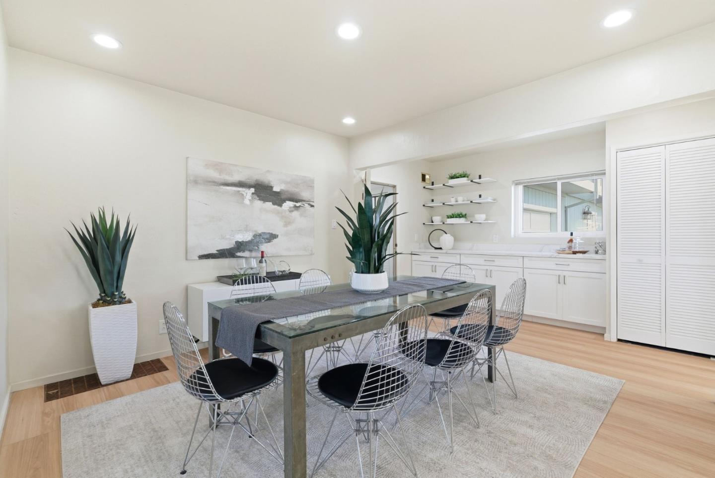 Detail Gallery Image 7 of 24 For 229 N Humboldt St, San Mateo,  CA 94401 - – Beds | – Baths