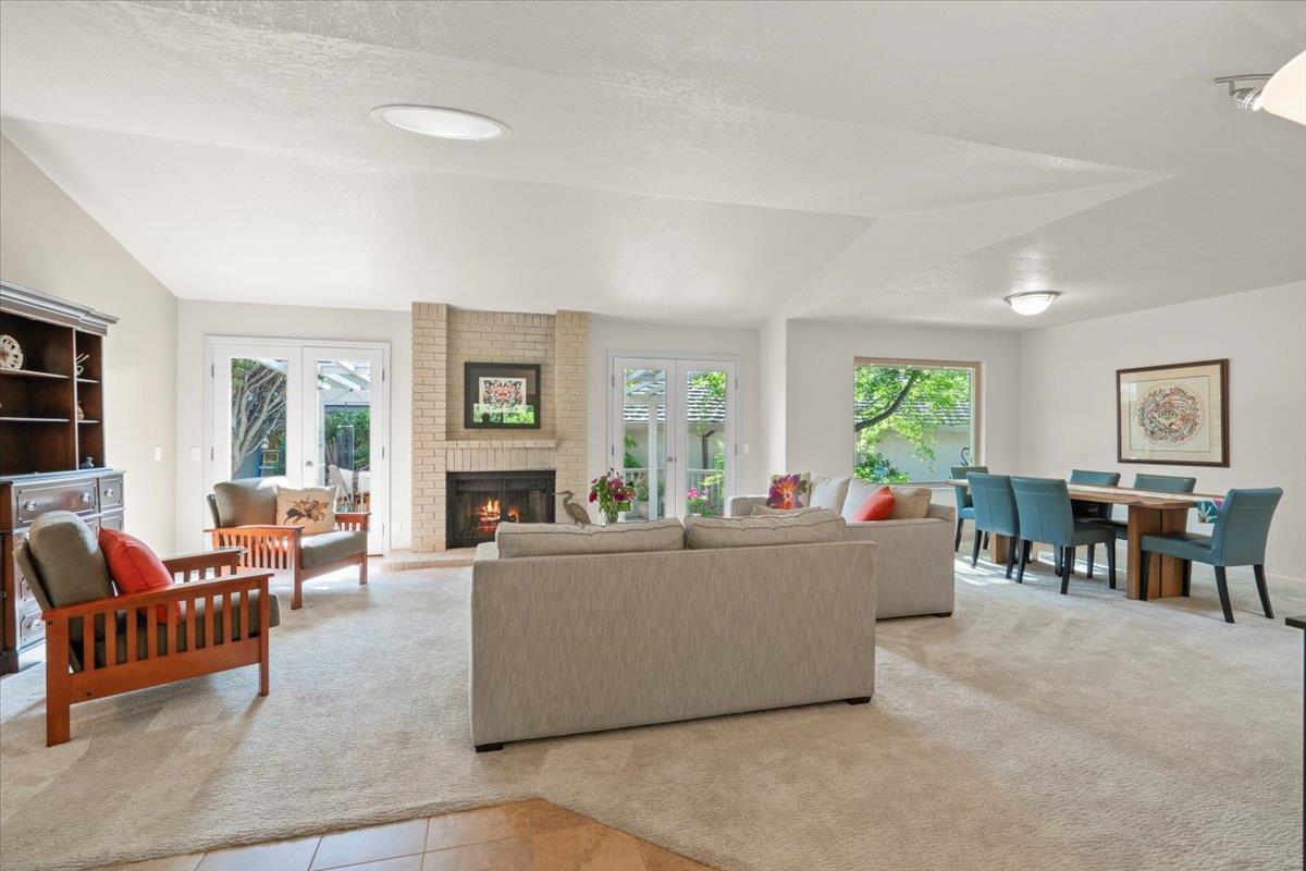 Detail Gallery Image 5 of 35 For 7137 via Solana, San Jose,  CA 95135 - 3 Beds | 2 Baths