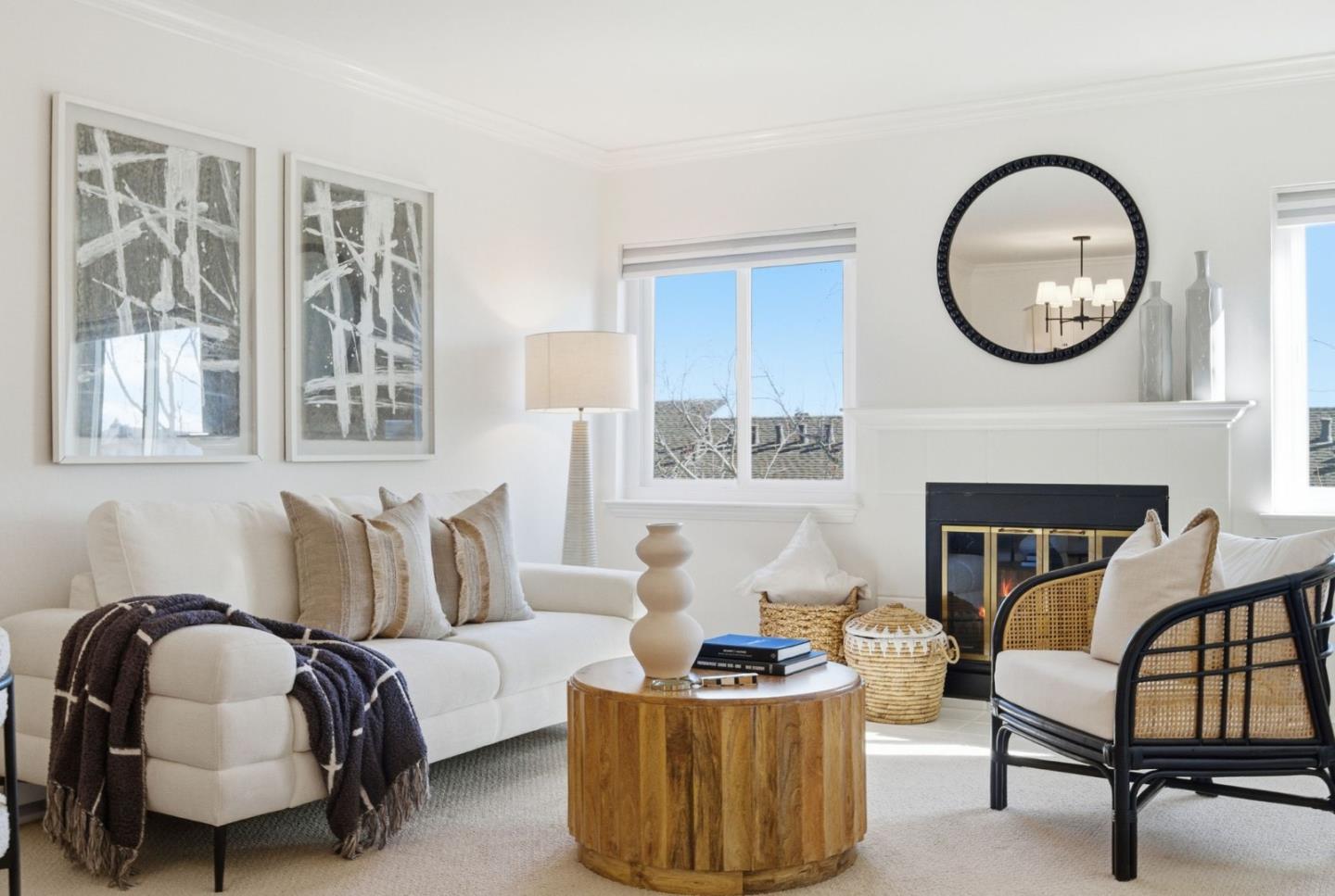 Front Image Thumbnail for ML82030696