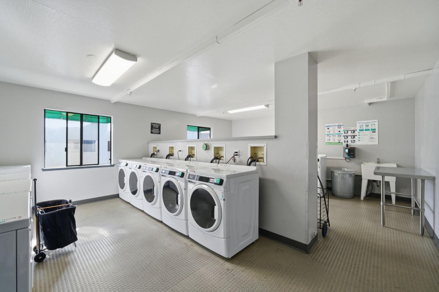 Detail Gallery Image 27 of 38 For 320 Peninsula Ave #409,  San Mateo,  CA 94401 - 2 Beds | 2 Baths