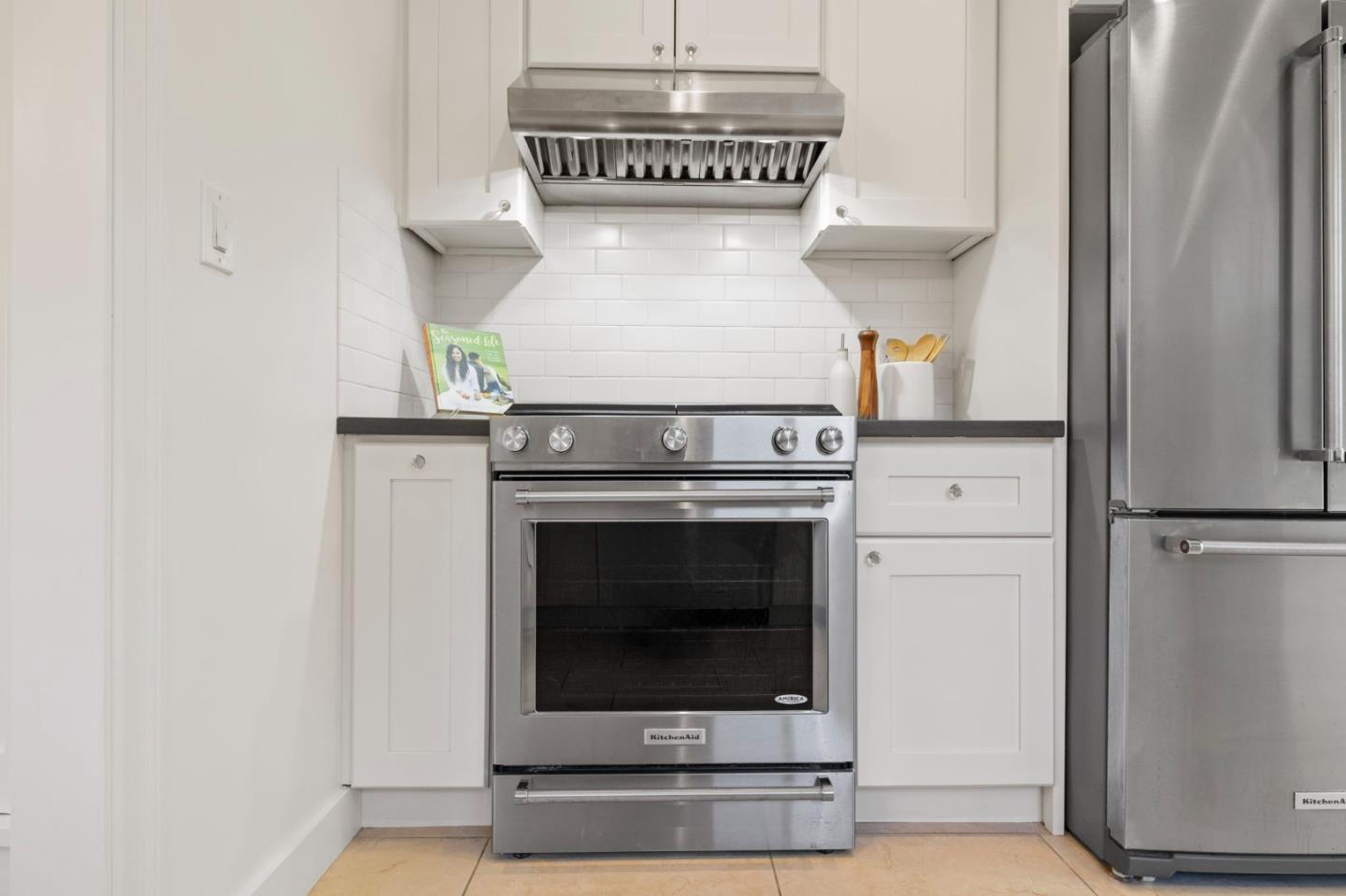 Detail Gallery Image 22 of 59 For 235 Ramona St, San Mateo,  CA 94401 - 2 Beds | 1 Baths