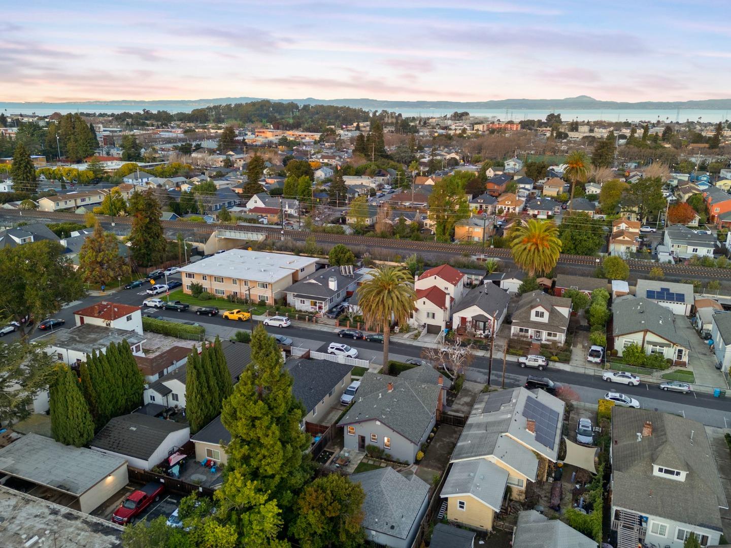 Detail Gallery Image 57 of 59 For 235 Ramona St, San Mateo,  CA 94401 - 2 Beds | 1 Baths