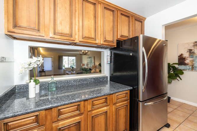 Detail Gallery Image 7 of 18 For 4008 Farm Hill Blvd #102,  Redwood City,  CA 94061 - 2 Beds | 1 Baths
