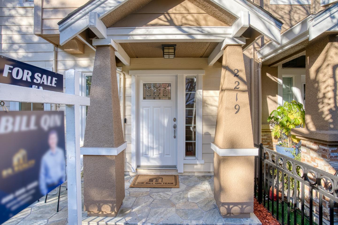 Detail Gallery Image 12 of 53 For 2219 Woodberry Ln, Mountain View,  CA 94043 - 3 Beds | 2/1 Baths