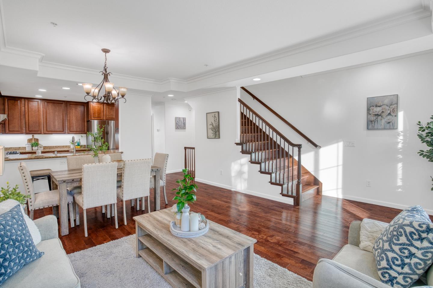 Detail Gallery Image 29 of 53 For 2219 Woodberry Ln, Mountain View,  CA 94043 - 3 Beds | 2/1 Baths