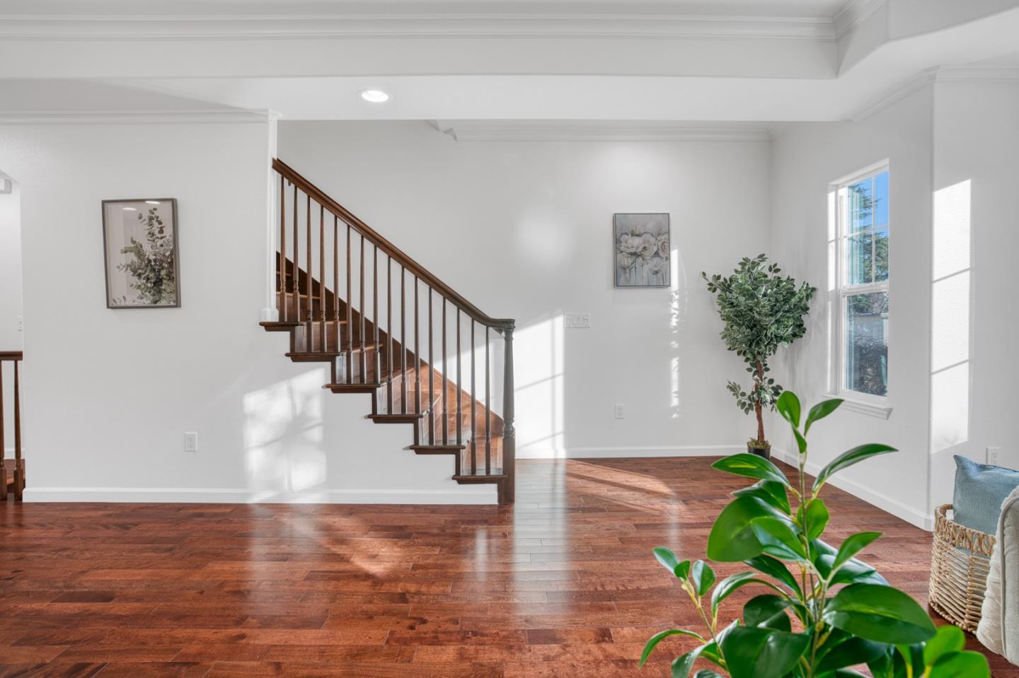 Detail Gallery Image 32 of 53 For 2219 Woodberry Ln, Mountain View,  CA 94043 - 3 Beds | 2/1 Baths