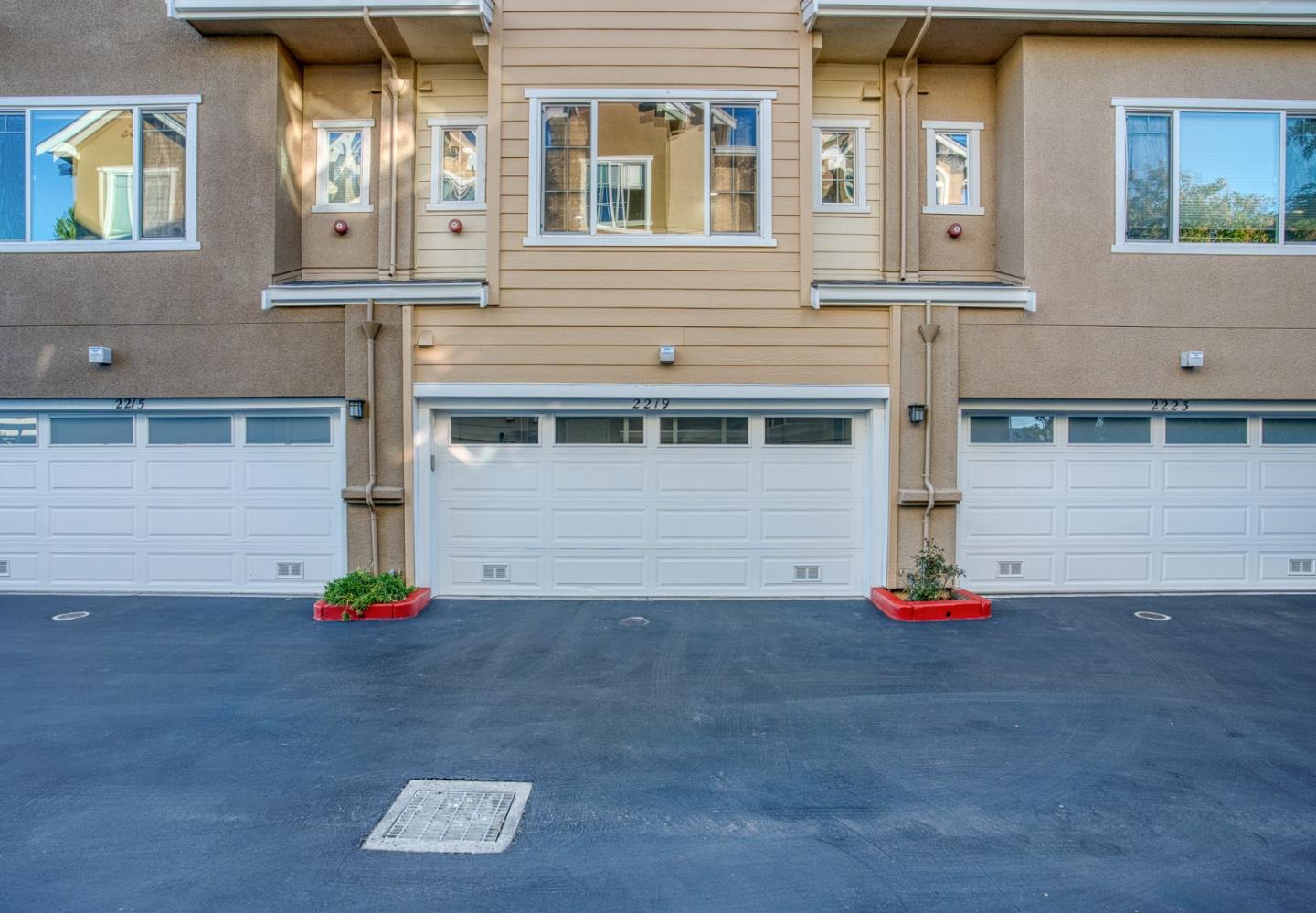 Detail Gallery Image 52 of 53 For 2219 Woodberry Ln, Mountain View,  CA 94043 - 3 Beds | 2/1 Baths