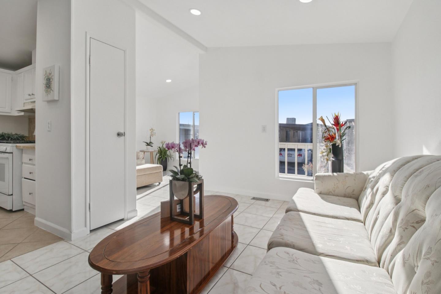 Detail Gallery Image 11 of 41 For 555 Umbarger Rd #75,  San Jose,  CA 95111 - 2 Beds | 2 Baths