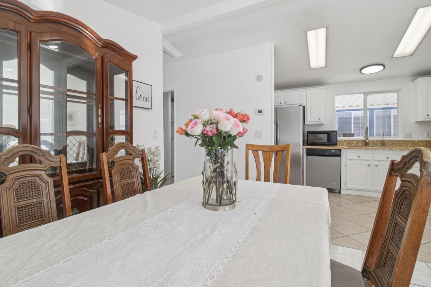 Detail Gallery Image 14 of 41 For 555 Umbarger Rd #75,  San Jose,  CA 95111 - 2 Beds | 2 Baths