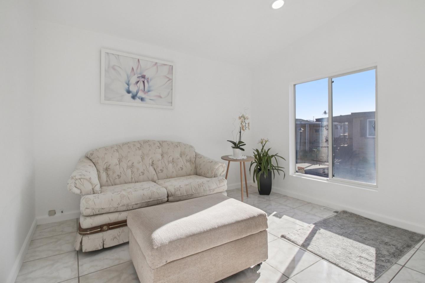 Detail Gallery Image 6 of 41 For 555 Umbarger Rd #75,  San Jose,  CA 95111 - 2 Beds | 2 Baths