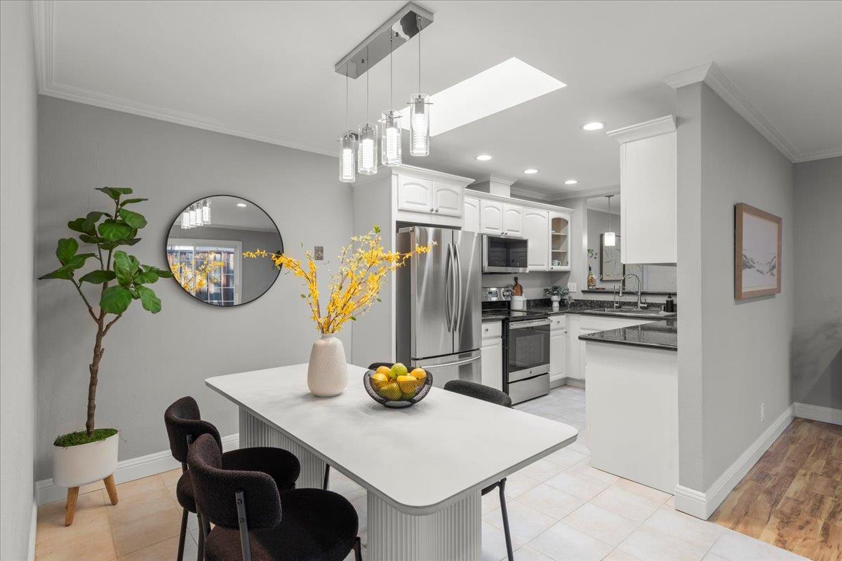 Detail Gallery Image 11 of 28 For 179 Evening Star Ct, Milpitas,  CA 95035 - 3 Beds | 2 Baths