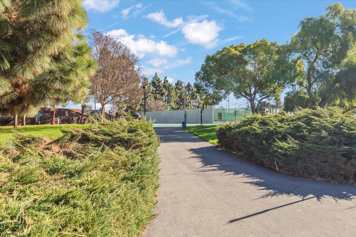 Detail Gallery Image 25 of 28 For 179 Evening Star Ct, Milpitas,  CA 95035 - 3 Beds | 2 Baths