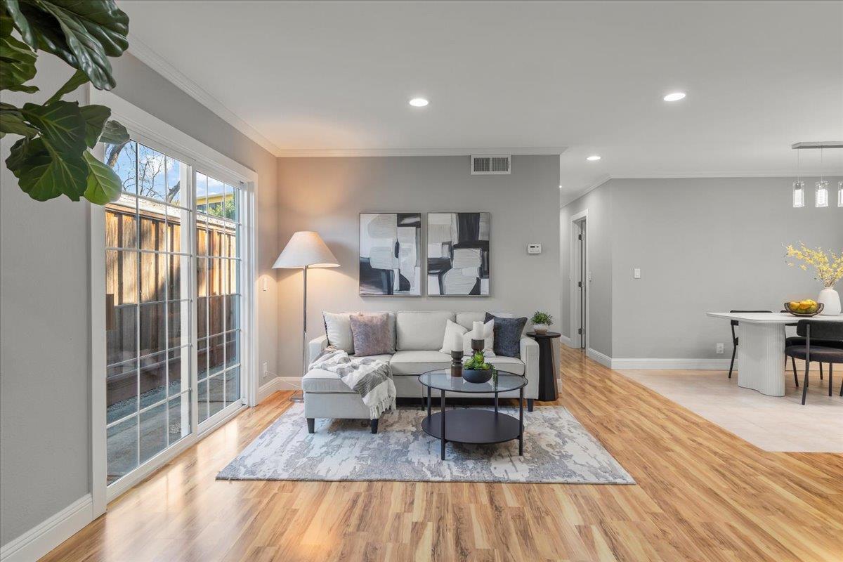 Detail Gallery Image 4 of 28 For 179 Evening Star Ct, Milpitas,  CA 95035 - 3 Beds | 2 Baths