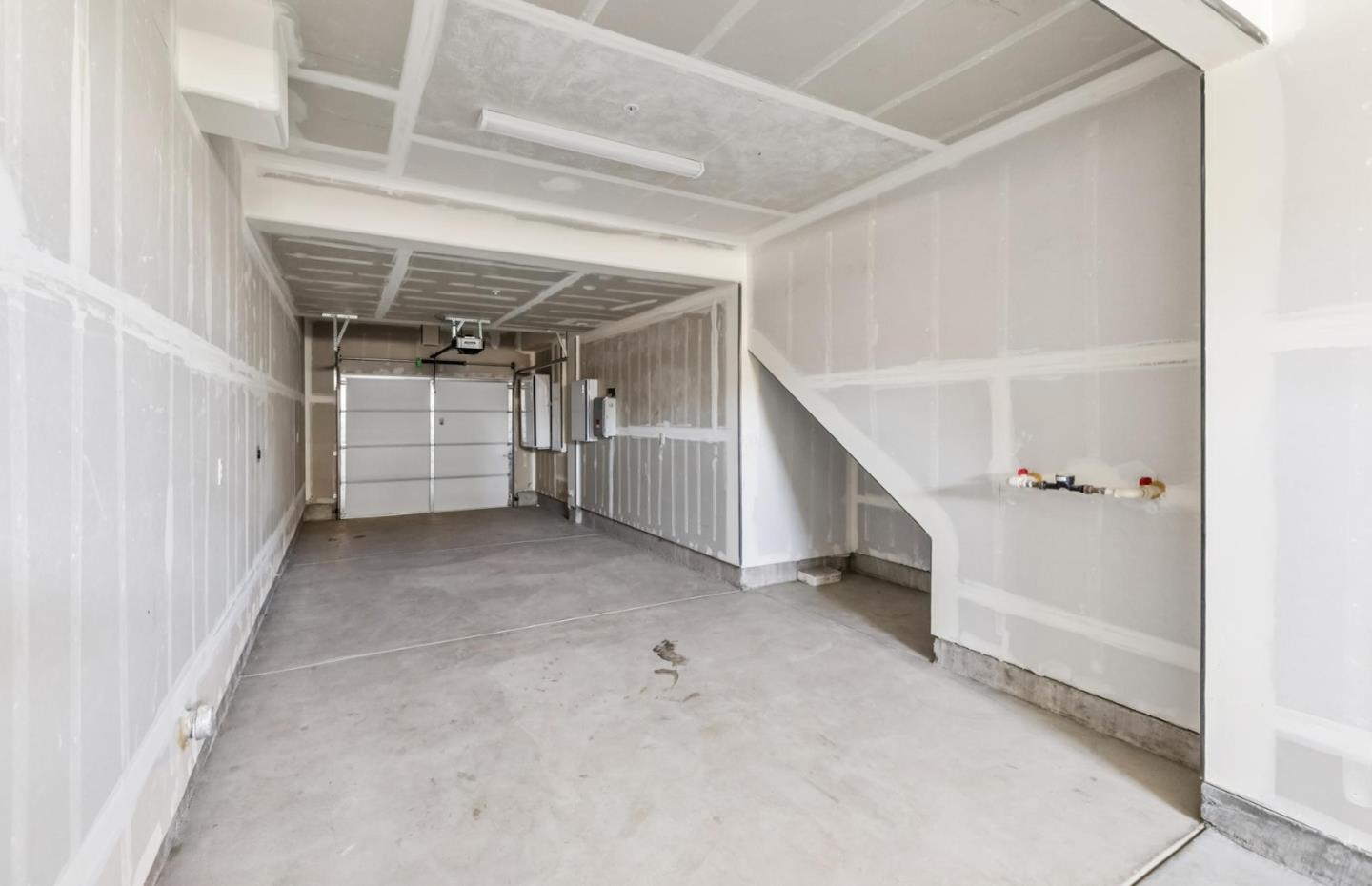 Detail Gallery Image 10 of 37 For 1359 California Cir, Milpitas,  CA 95035 - 3 Beds | 3 Baths