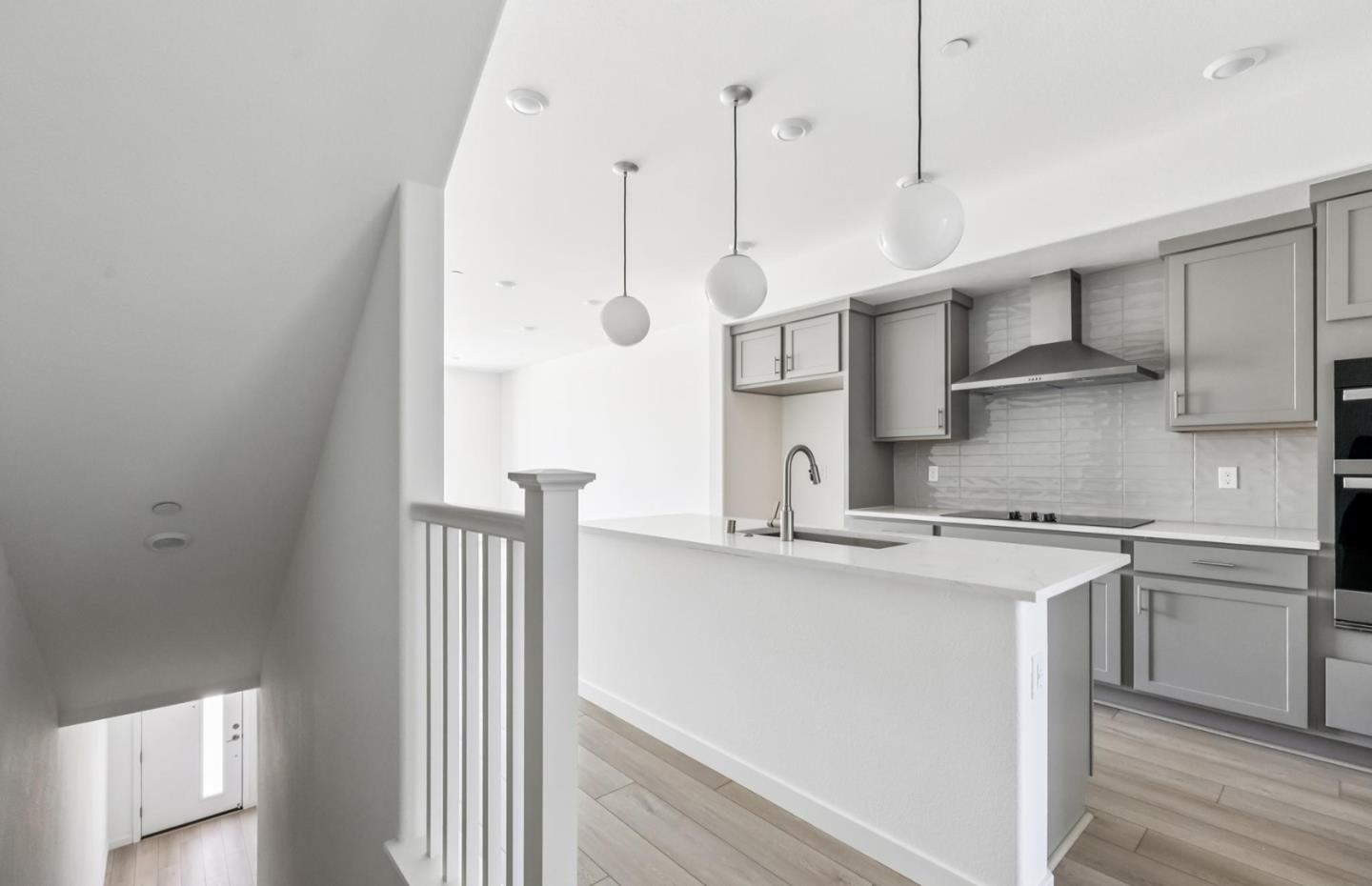 Detail Gallery Image 12 of 37 For 1359 California Cir, Milpitas,  CA 95035 - 3 Beds | 3 Baths