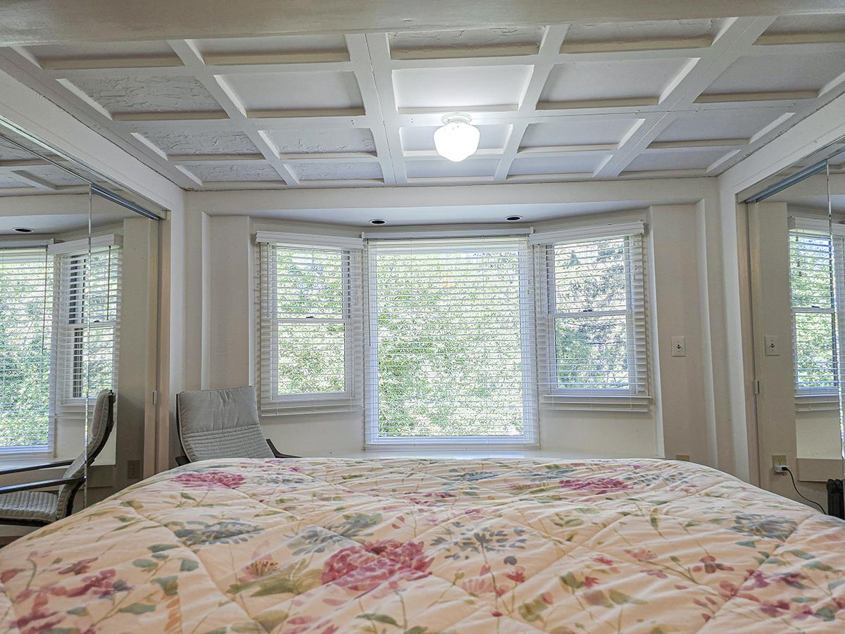 Detail Gallery Image 16 of 38 For 21565 Old Mine Rd, Los Gatos,  CA 95033 - 4 Beds | 2 Baths