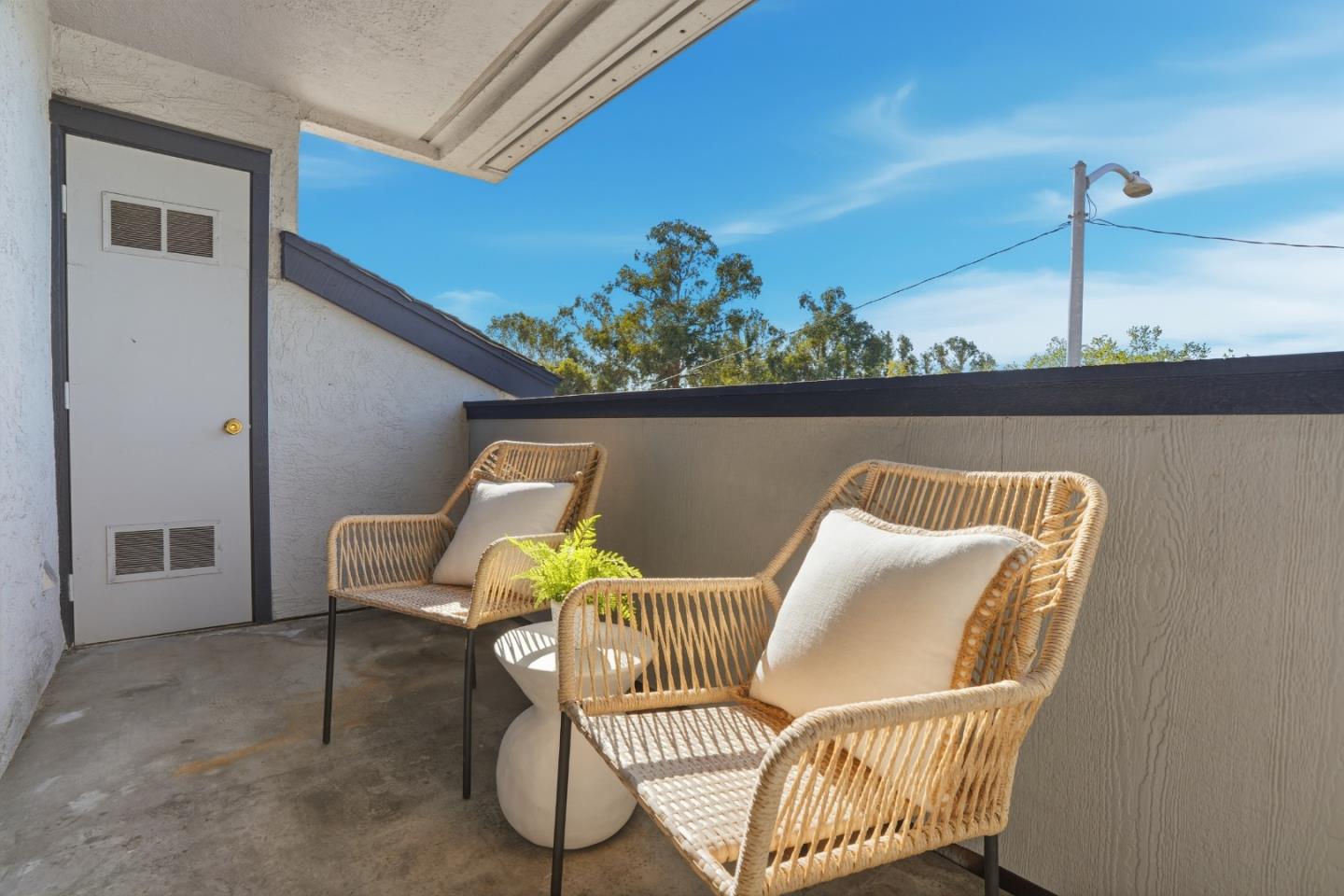 Detail Gallery Image 30 of 38 For 947 Fletcher #A223,  Hayward,  CA 94544 - 2 Beds | 1 Baths