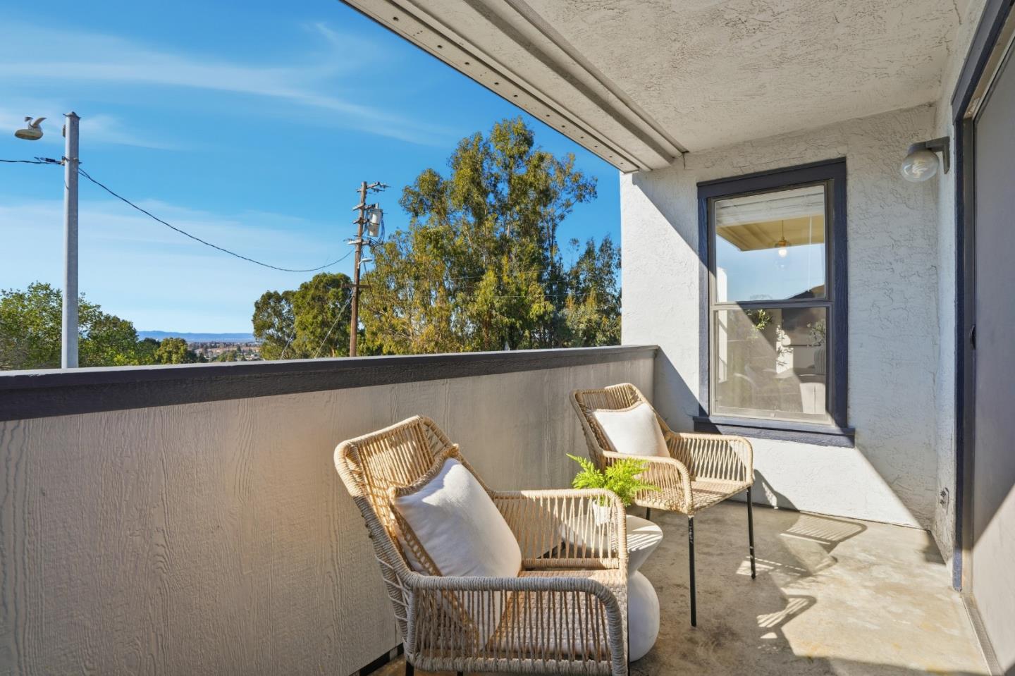 Detail Gallery Image 31 of 38 For 947 Fletcher #A223,  Hayward,  CA 94544 - 2 Beds | 1 Baths