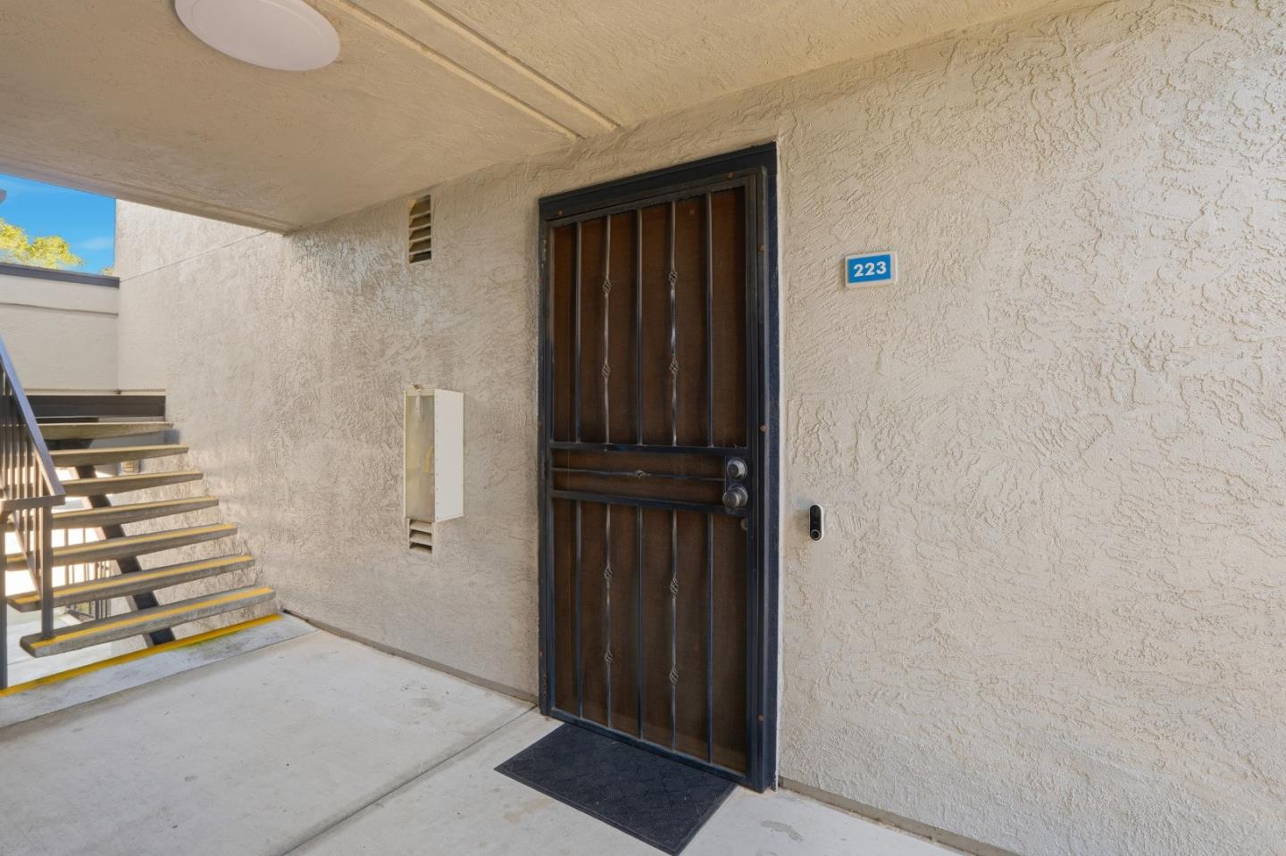Detail Gallery Image 32 of 38 For 947 Fletcher #A223,  Hayward,  CA 94544 - 2 Beds | 1 Baths