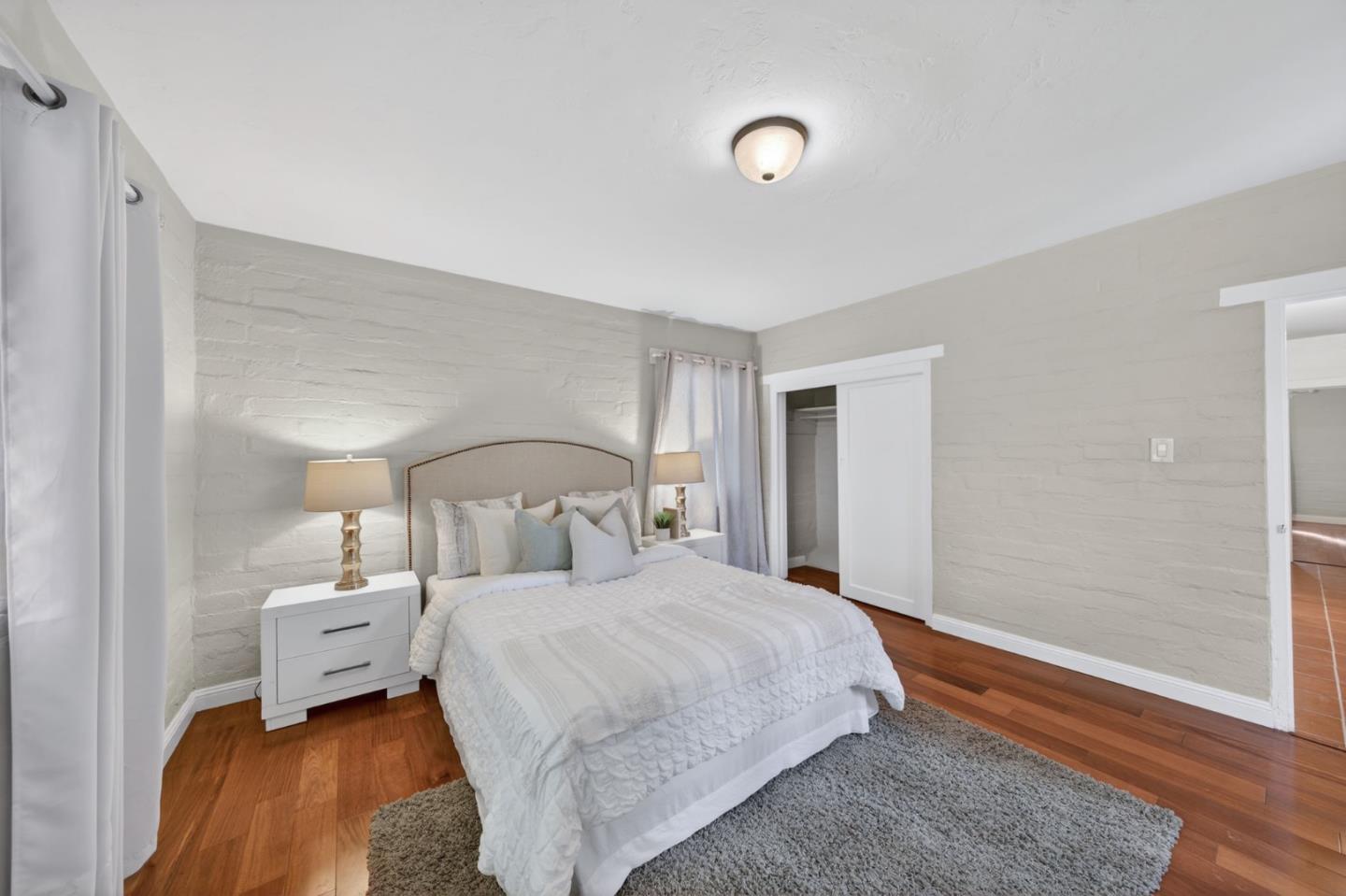 Detail Gallery Image 15 of 29 For 808 Winchester Dr, Burlingame,  CA 94010 - 3 Beds | 2 Baths