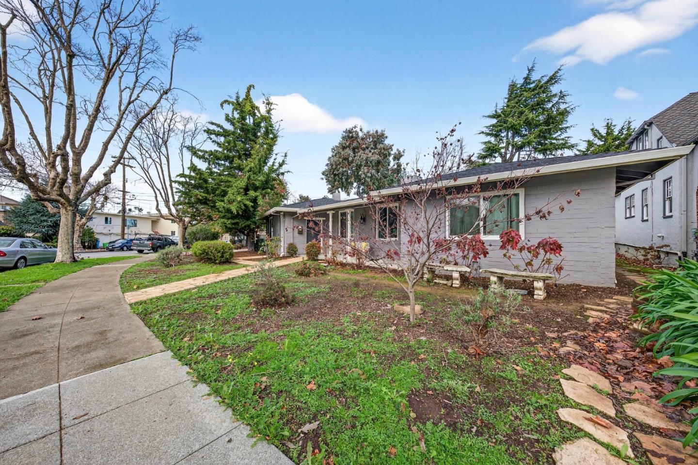 Detail Gallery Image 3 of 29 For 808 Winchester Dr, Burlingame,  CA 94010 - 3 Beds | 2 Baths