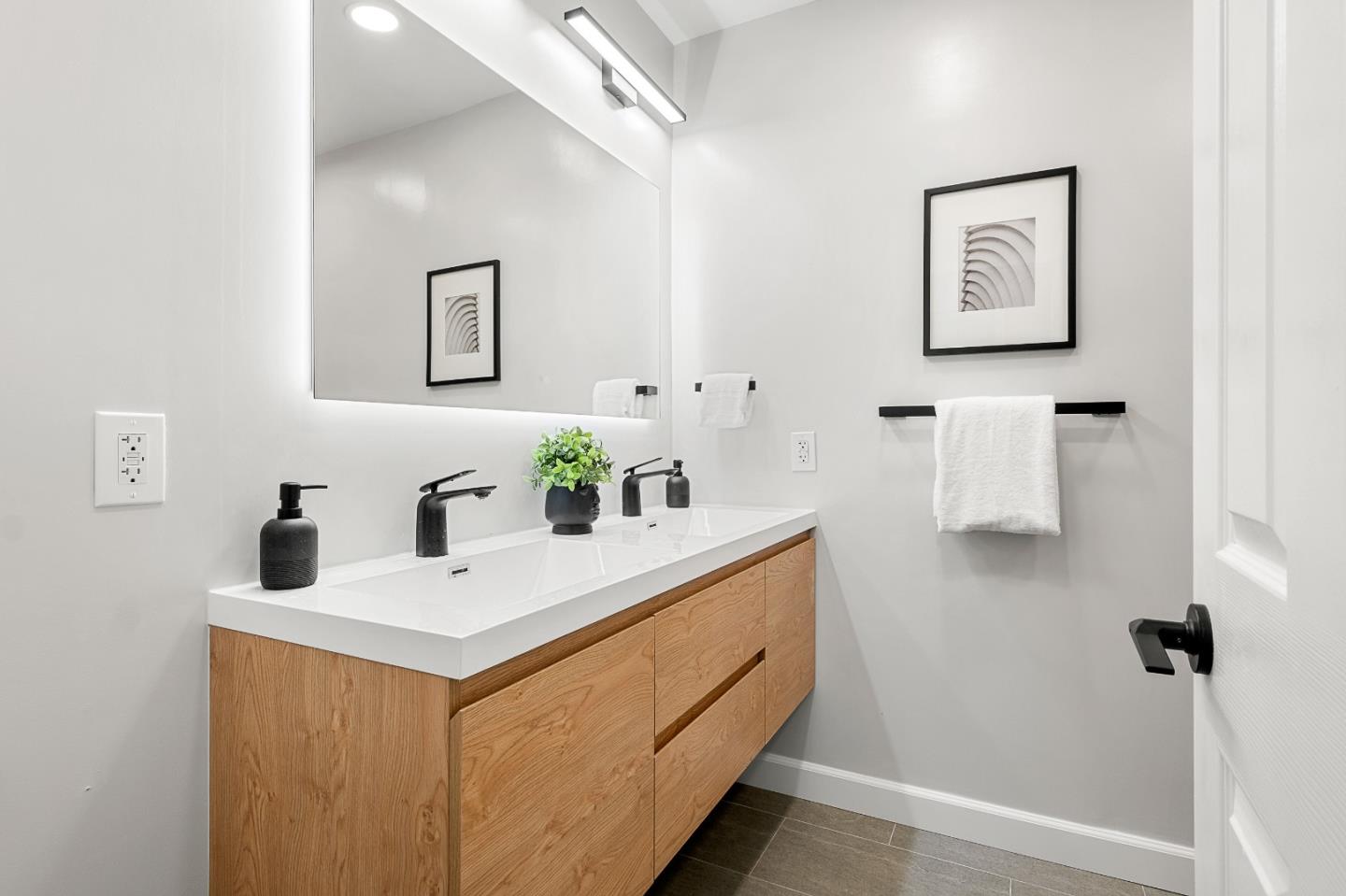 Detail Gallery Image 24 of 64 For 351 Elder Ave, Millbrae,  CA 94030 - 3 Beds | 3 Baths