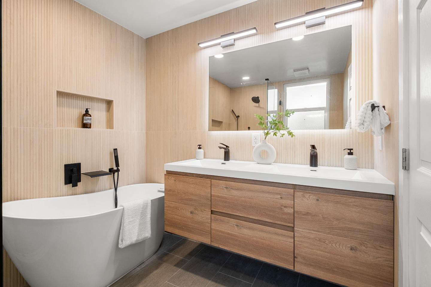 Detail Gallery Image 35 of 64 For 351 Elder Ave, Millbrae,  CA 94030 - 3 Beds | 3 Baths