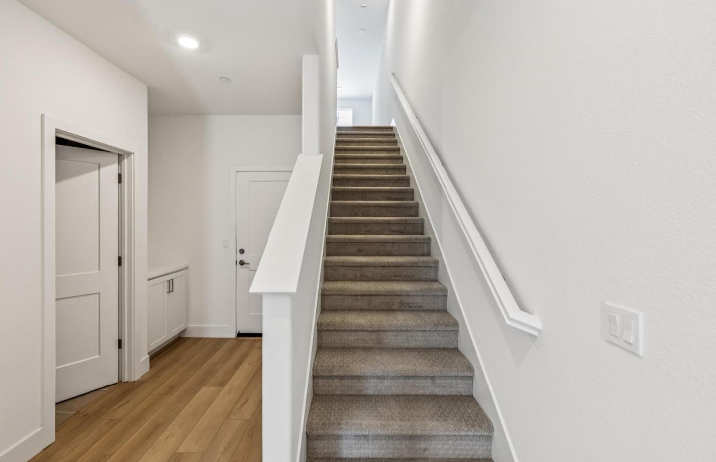 Detail Gallery Image 14 of 65 For 1357 California Cir, Milpitas,  CA 95035 - 3 Beds | 3/5 Baths