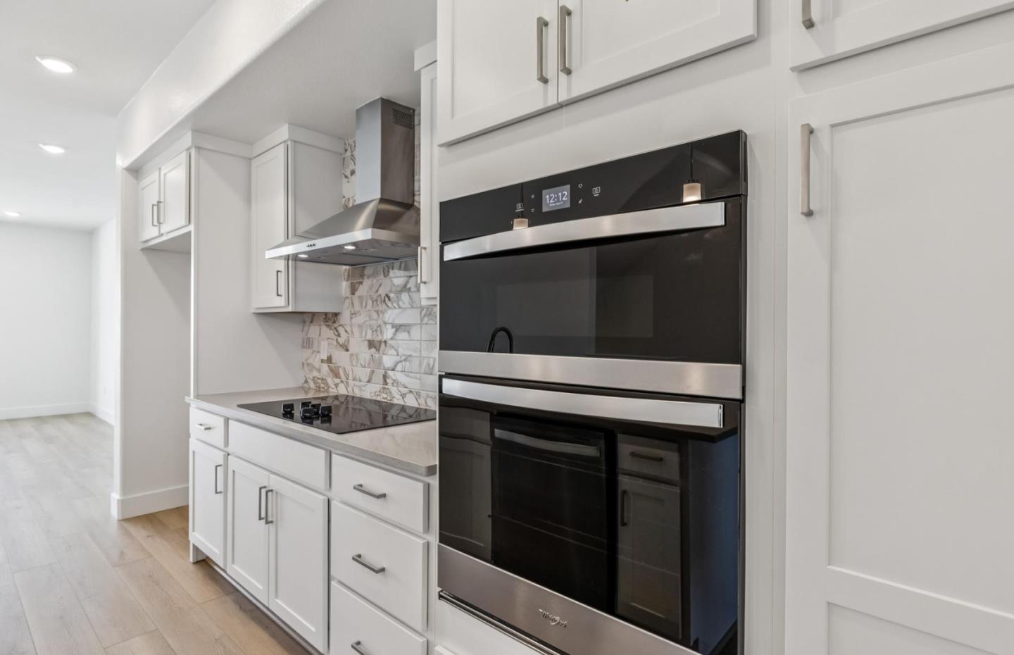 Detail Gallery Image 21 of 65 For 1357 California Cir, Milpitas,  CA 95035 - 3 Beds | 3/5 Baths