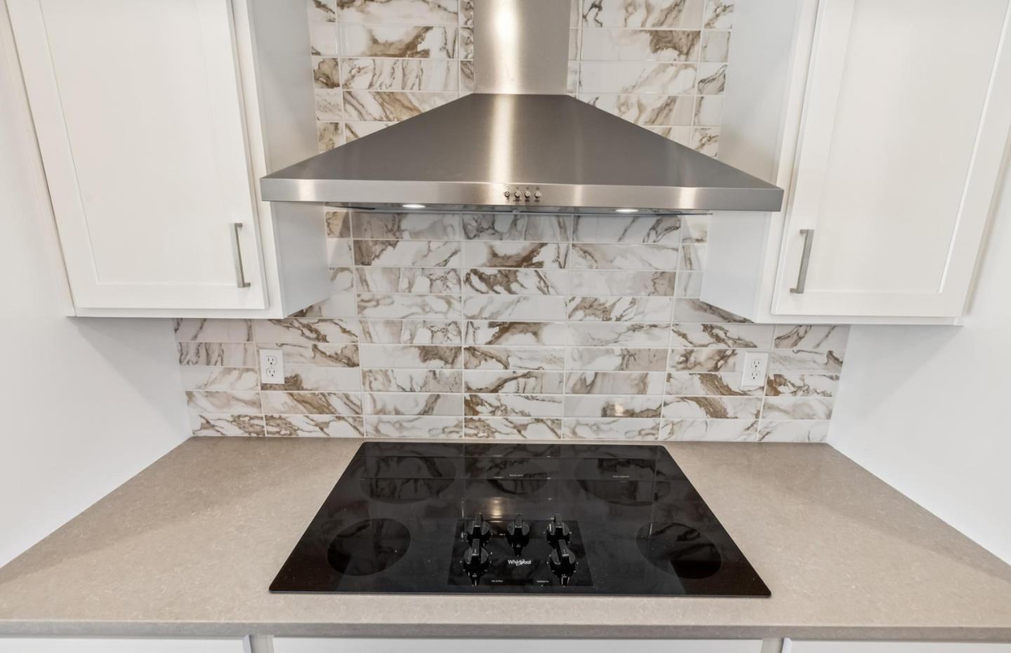 Detail Gallery Image 22 of 65 For 1357 California Cir, Milpitas,  CA 95035 - 3 Beds | 3/5 Baths