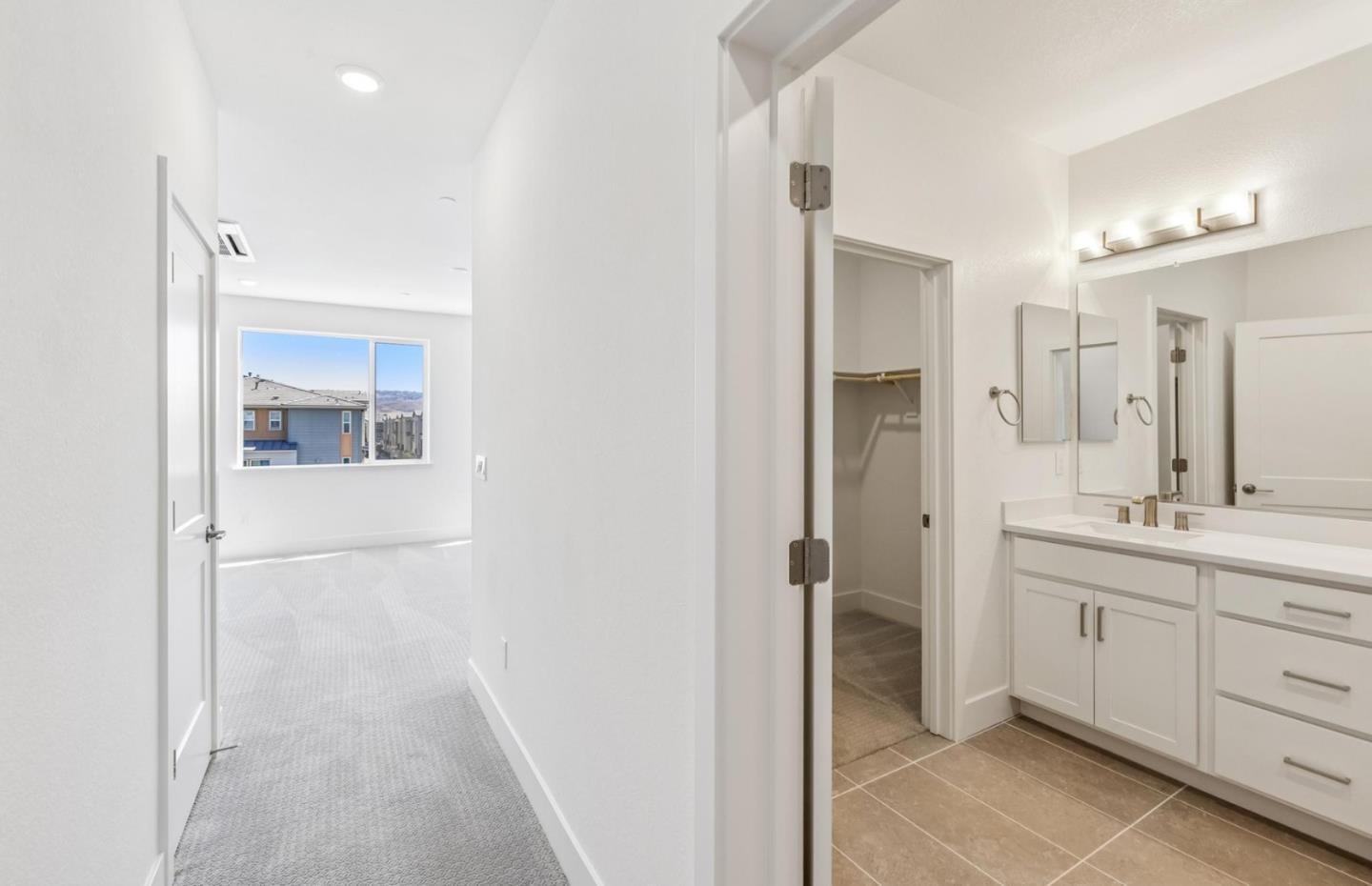 Detail Gallery Image 45 of 65 For 1357 California Cir, Milpitas,  CA 95035 - 3 Beds | 3/5 Baths