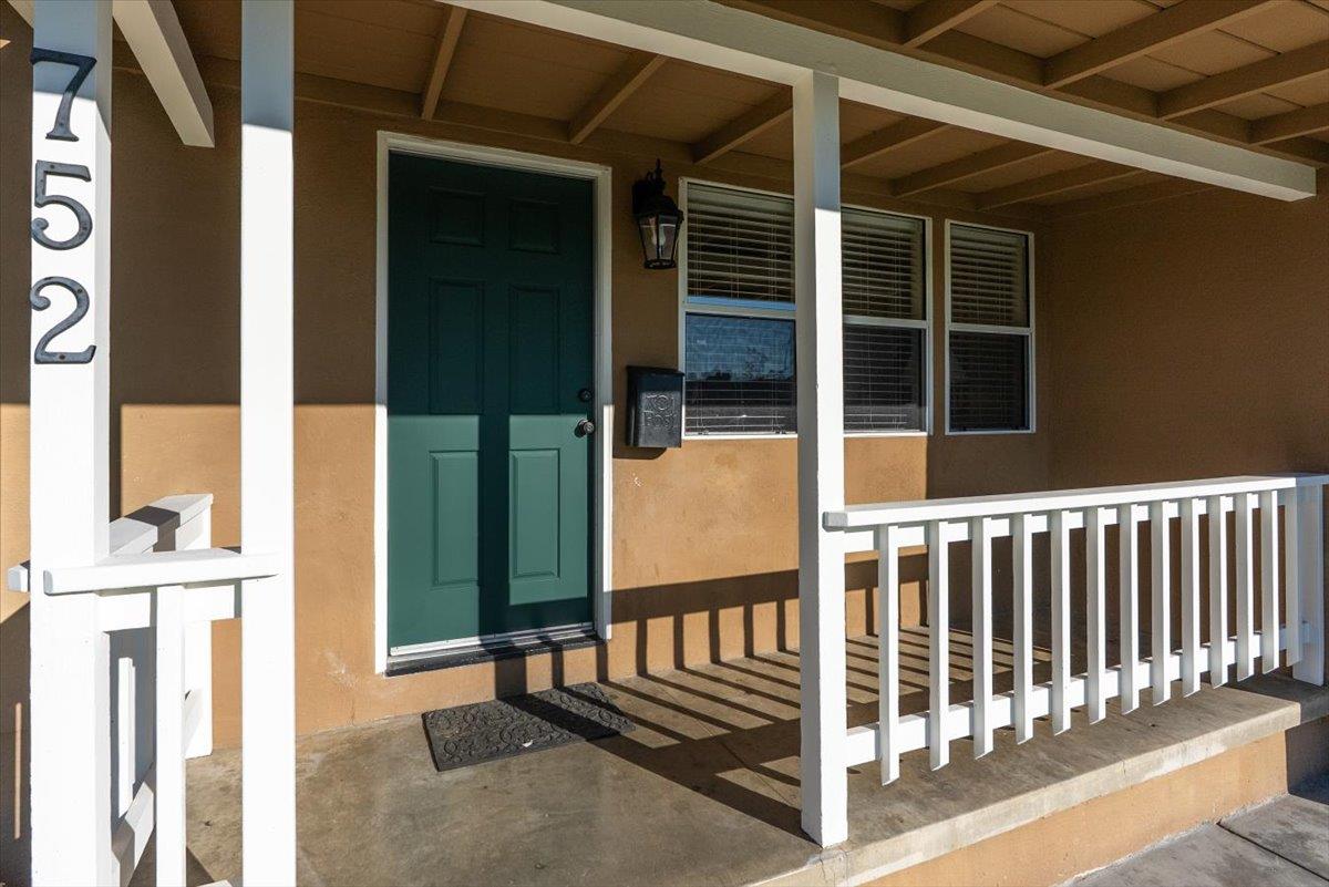 Detail Gallery Image 3 of 28 For 752 Linda Flora St, San Jose,  CA 95127 - 3 Beds | 1 Baths